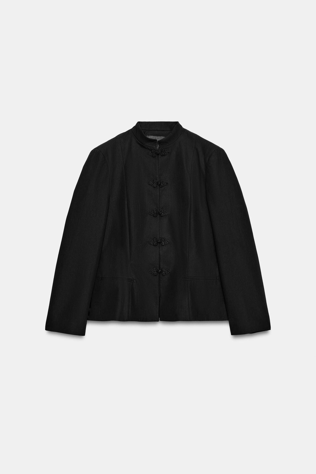 Veste cintrée à col mao et boutons décoratifs