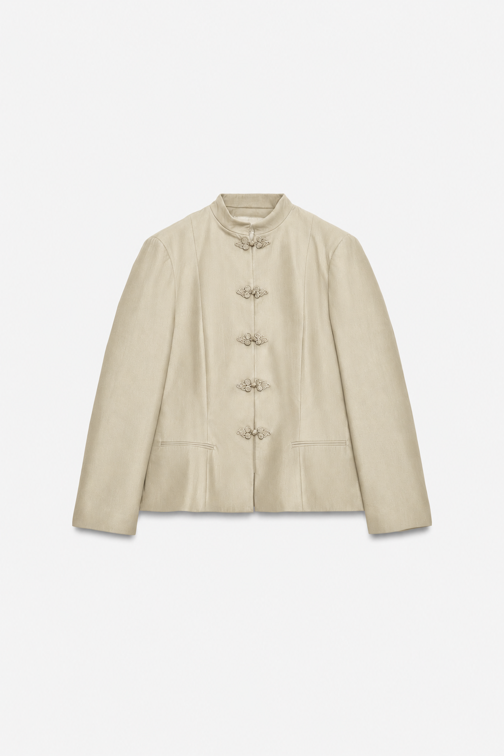 Veste cintrée à col mao et boutons décoratifs